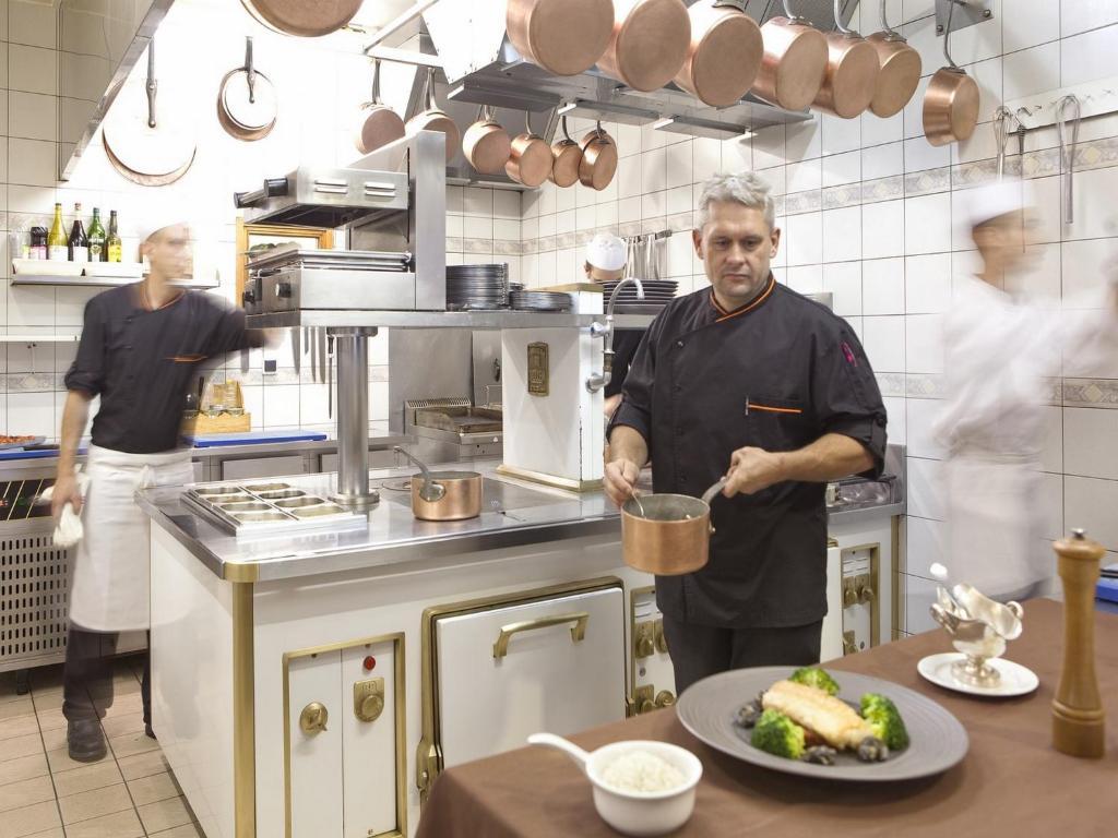 Hotel Chambord Βισύ Εξωτερικό φωτογραφία