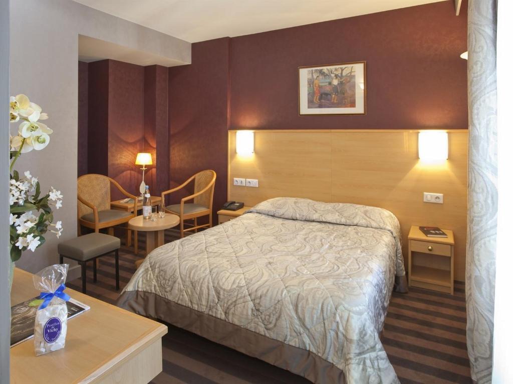 Hotel Chambord Βισύ Δωμάτιο φωτογραφία